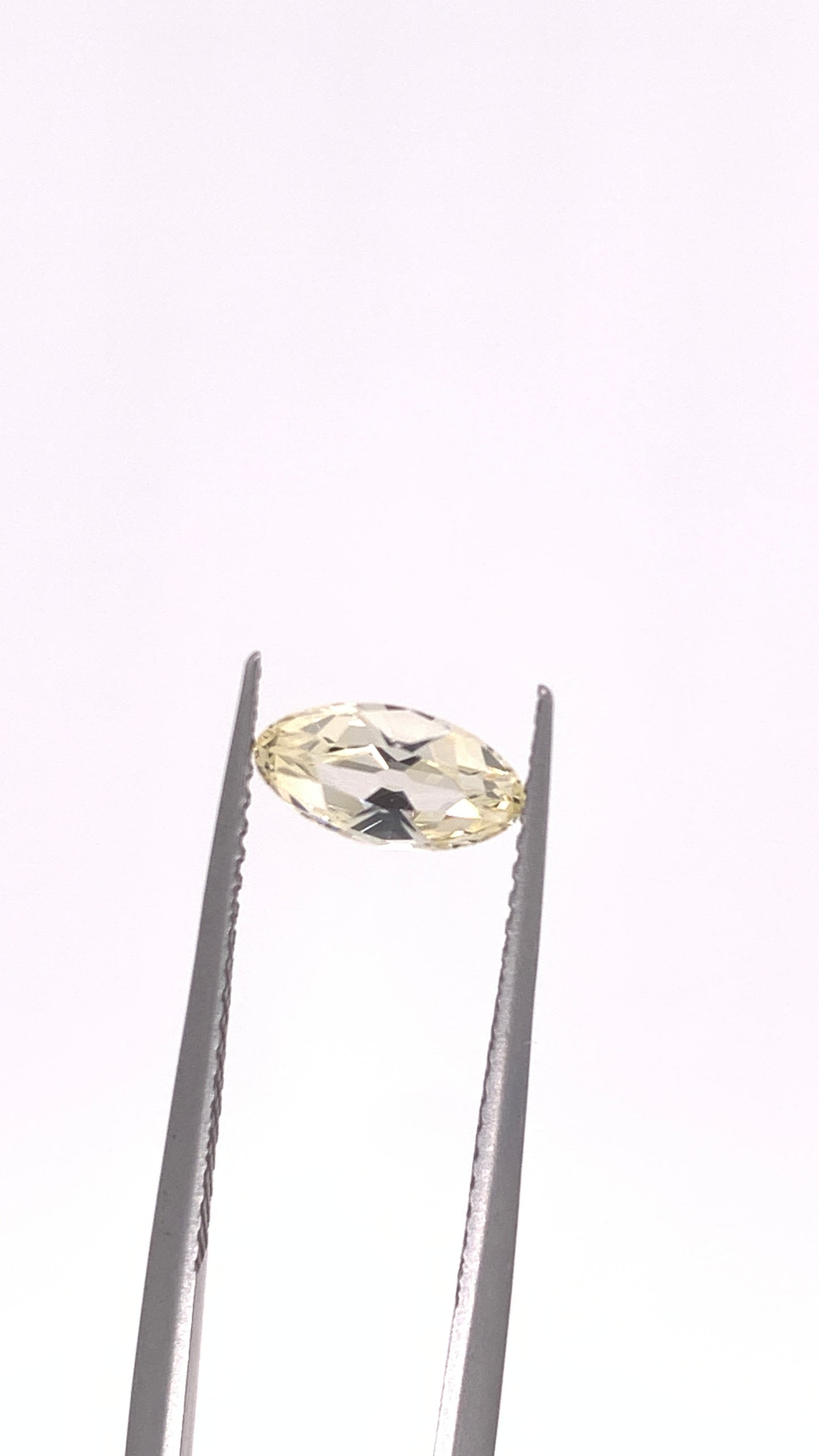 Yellow Sapphire — 0.71ct Antique Moval | 8.00 x 4.10mm | Sri Lanka | Heated