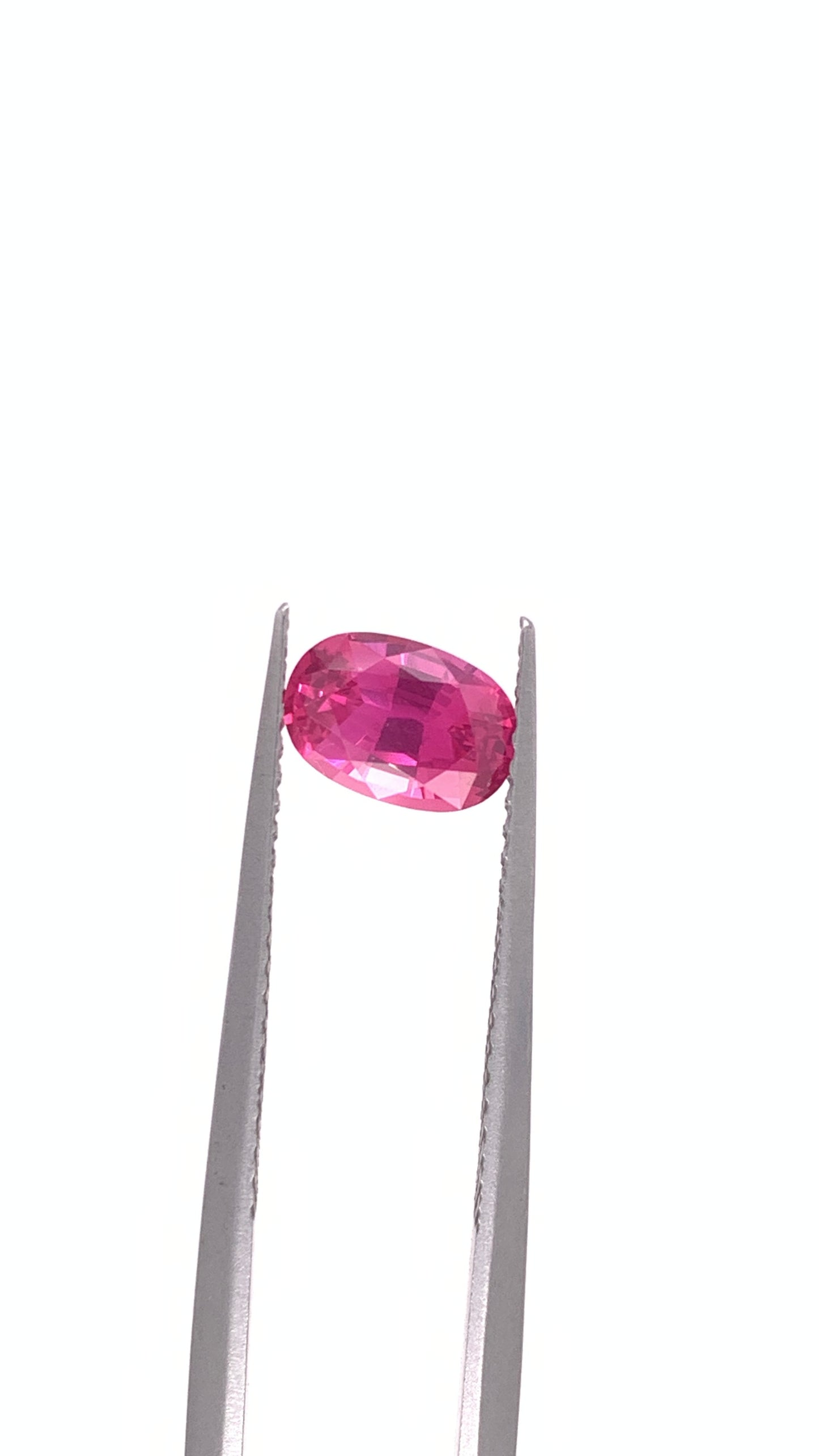 Pink Sapphire — 1.07ct Oval | 7.17 x 4.90mm | Mozambique | Heated