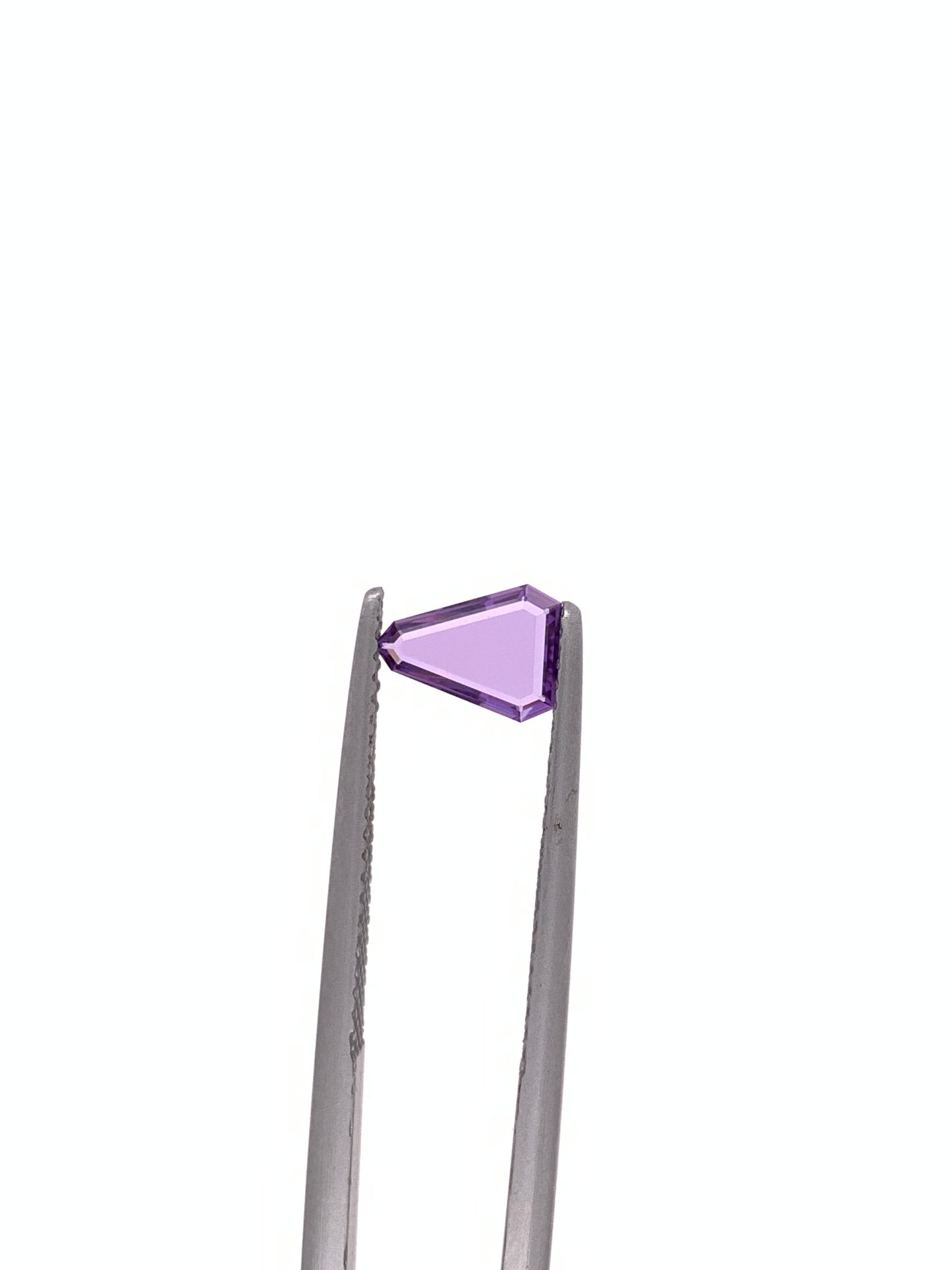 Purple Sapphire — 0.50ct Portrait | 7.60x5.65mm | Madagascar | Heated