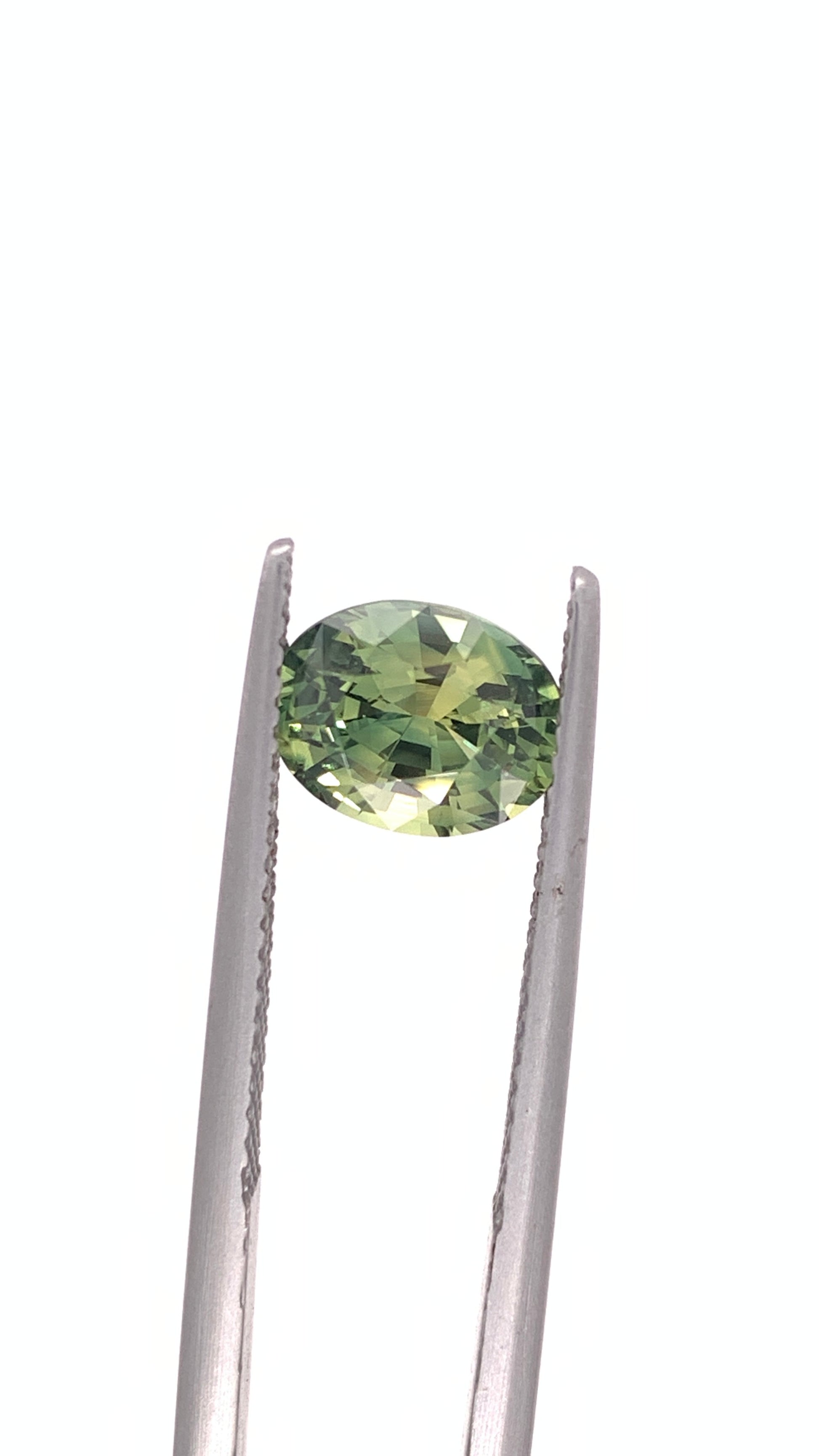 Green Sapphire — 2.33ct Oval | 8.50 x 6.65mm | Madagascar | Heated