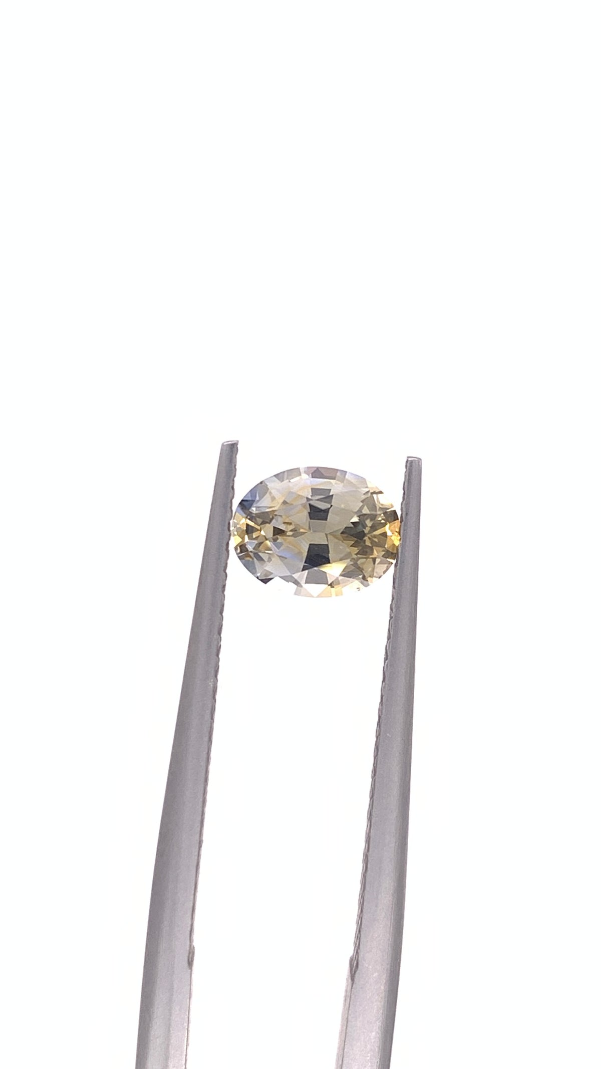Bicolour Sapphire — 0.99ct Oval | 6.80 x 5.25mm | Sri Lanka | Heated