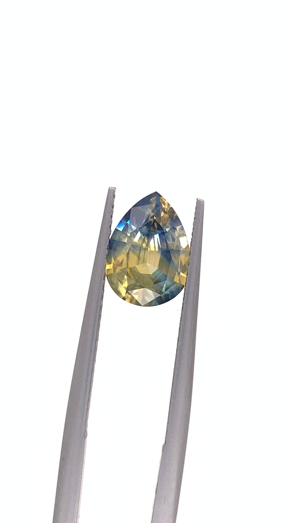 Bicolour Sapphire — 2.17ct Pear | 9.70 x 7.20mm | Sri Lanka | Heated