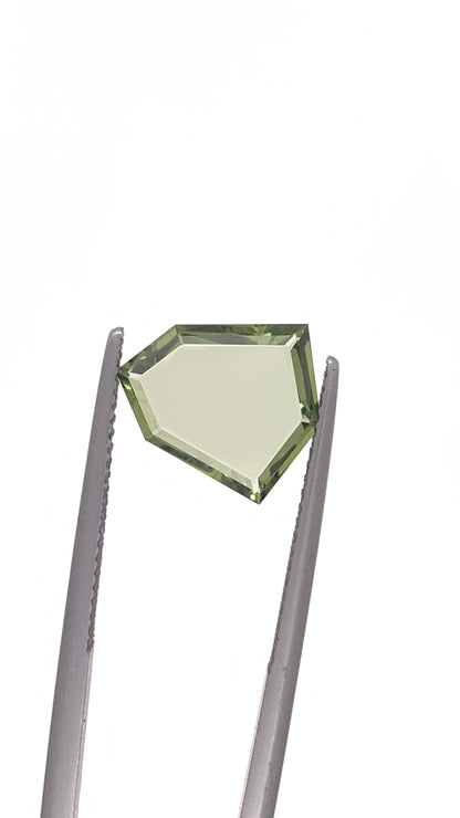 Green Sapphire — 2.52ct Portrait | 12.55 x 11.10mm | Sri Lanka | Heated