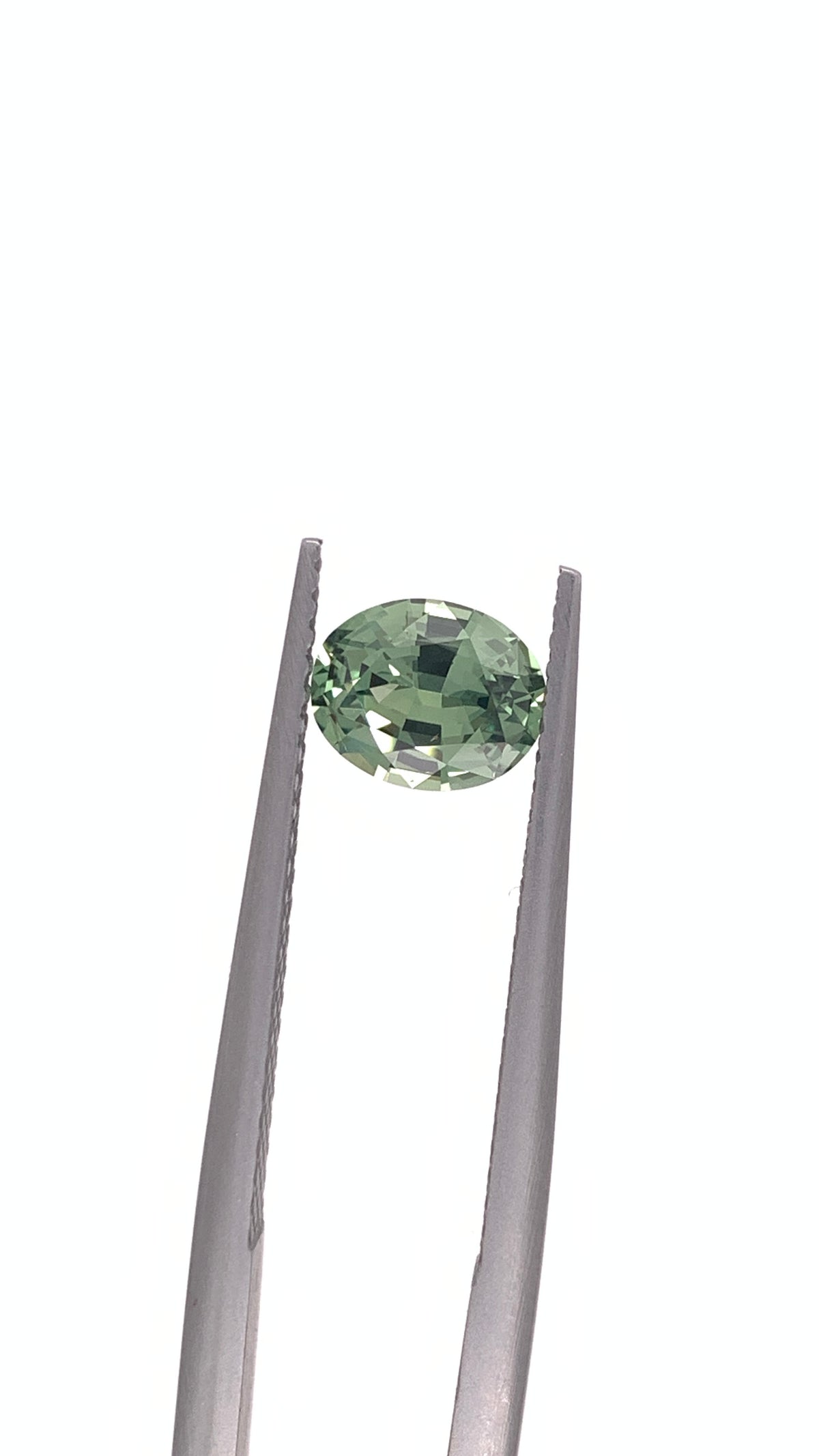Green Sapphire — 1.13ct Oval | 7.00 x 5.60mm | Tanzania | Heated