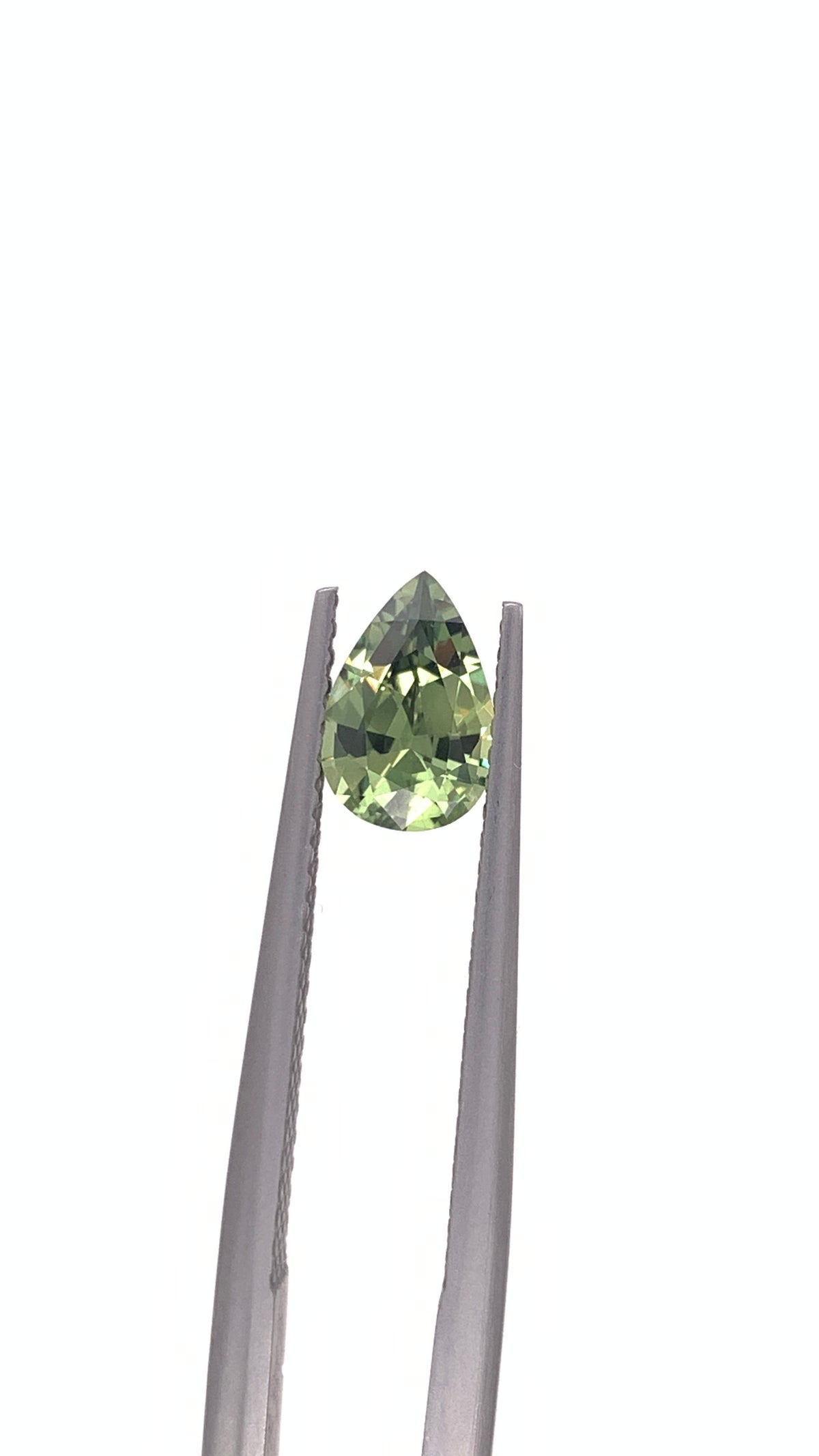 Green Sapphire — 1.00ct Pear | 7.85 x 5.30mm | Tanzania | Heated