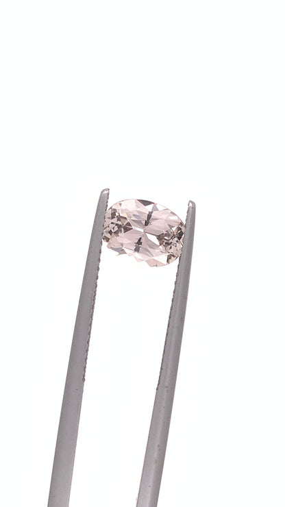 Peach Sapphire — 1.85ct Oval | 8.50 x 6.50mm | Madagascar | Heated
