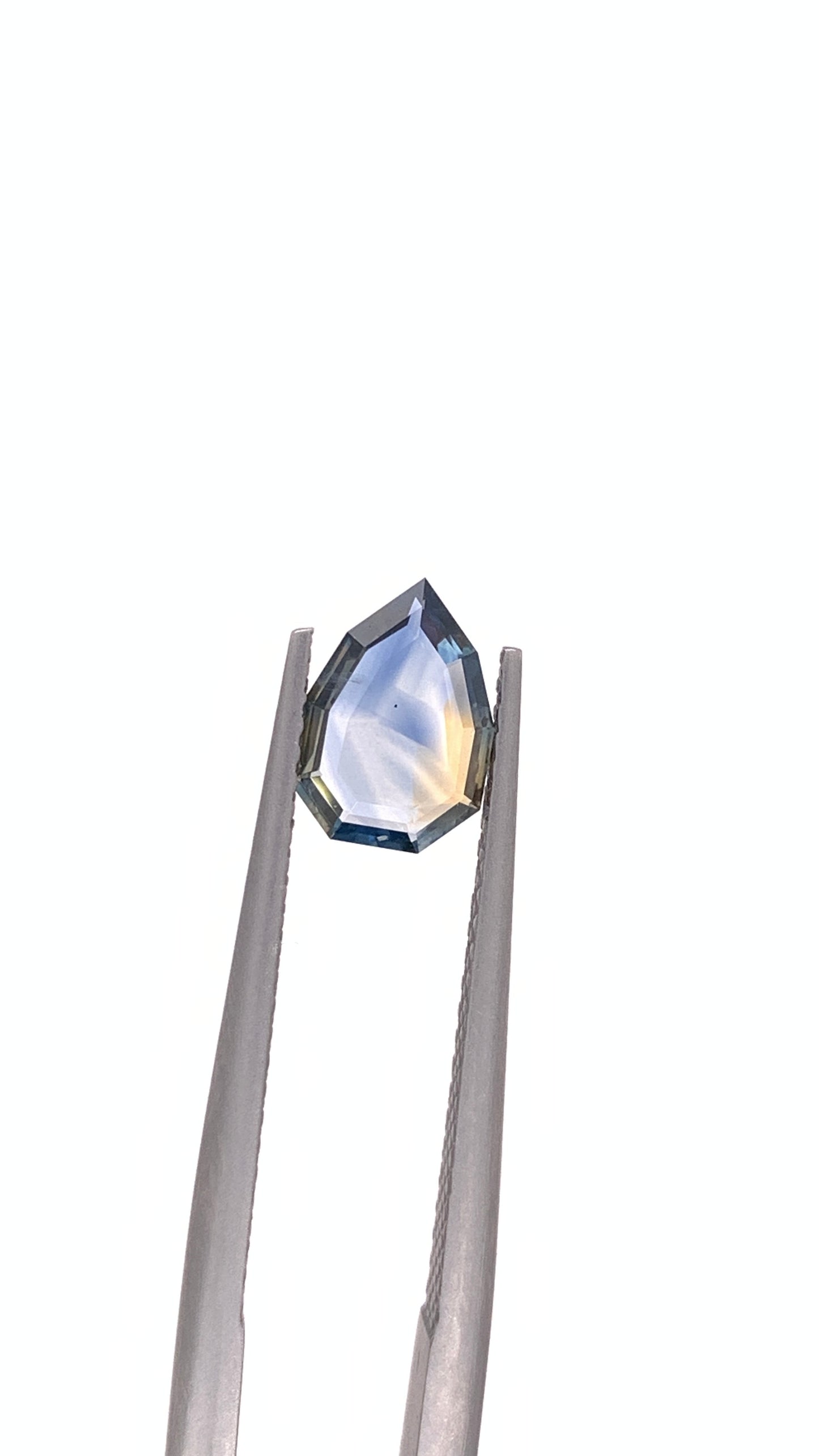 Montana Sapphire — 0.83ct Portrait | 8.35 x 5.90mm | USA | Heated