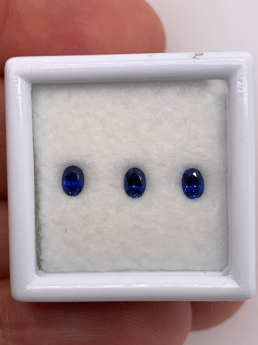 Blue Sapphire — 3pcs Oval | 0.38ct total | 3.40 x 2.40mm | Sri Lanka | Heated