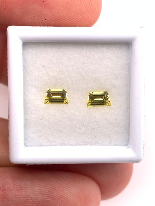 Green Sapphire — 2pcs Trapezoid | 0.53ct total | 5.00 x 3.00mm | Australia | Heated