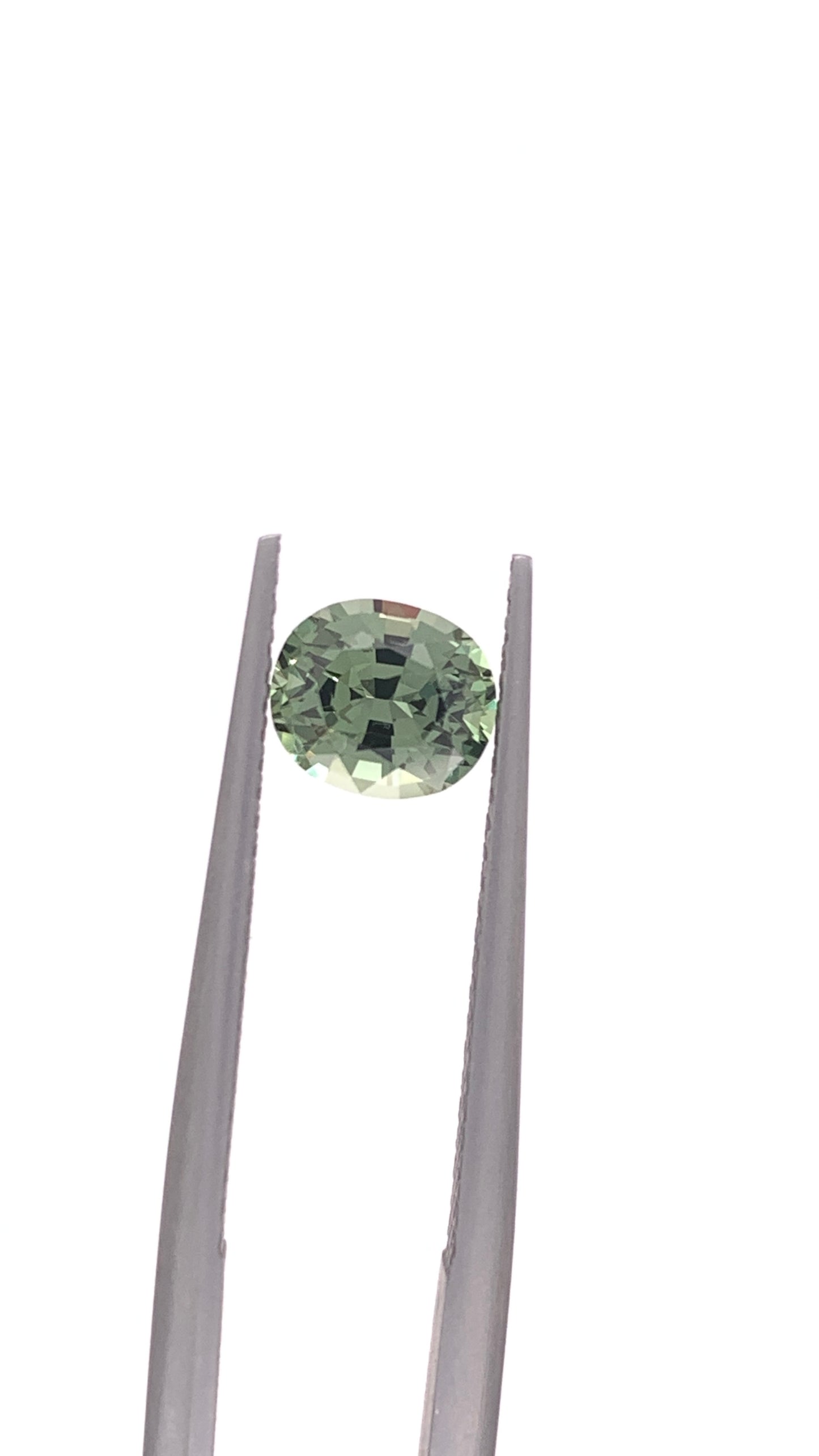 Green Sapphire — 1.33ct Oval | 6.70 x 5.80mm | Tanzania | Heated