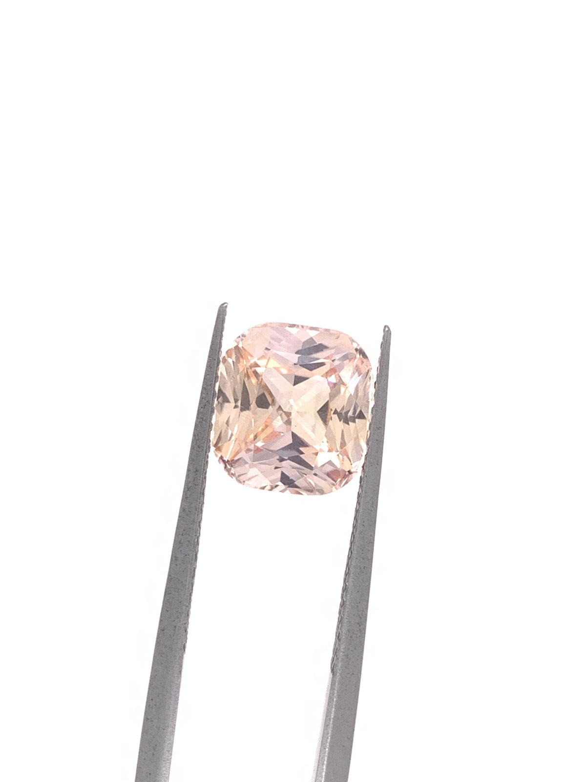 Peach Sapphire — 3.93ct Radiant | 8.90 x 8.40mm | Sri Lanka | Unheated