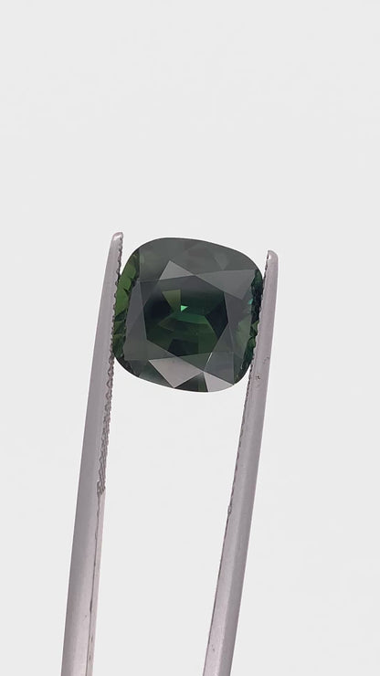 Green Sapphire — 6.64ct Cushion | 10.96 x 10.91mm | Australia | Unheated