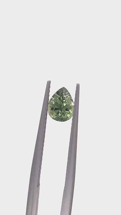 Green Sapphire — 0.98ct Pear | 6.90 x 5.35mm | Tanzania | Heated