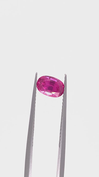 Pink Sapphire — 1.07ct Oval | 7.17 x 4.90mm | Mozambique | Heated