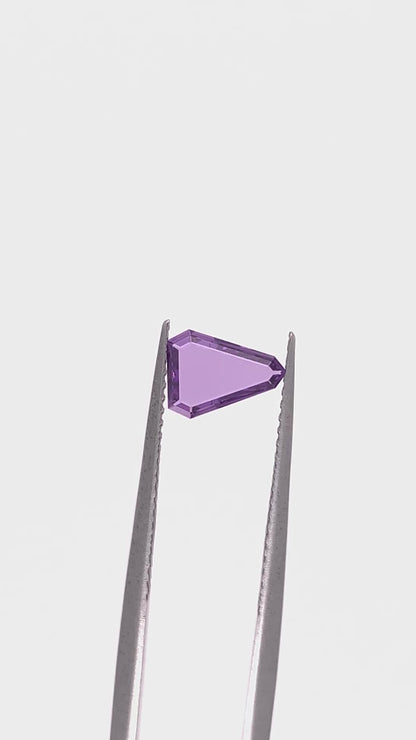Purple Sapphire — 0.50ct Portrait | 7.60x5.65mm | Madagascar | Heated