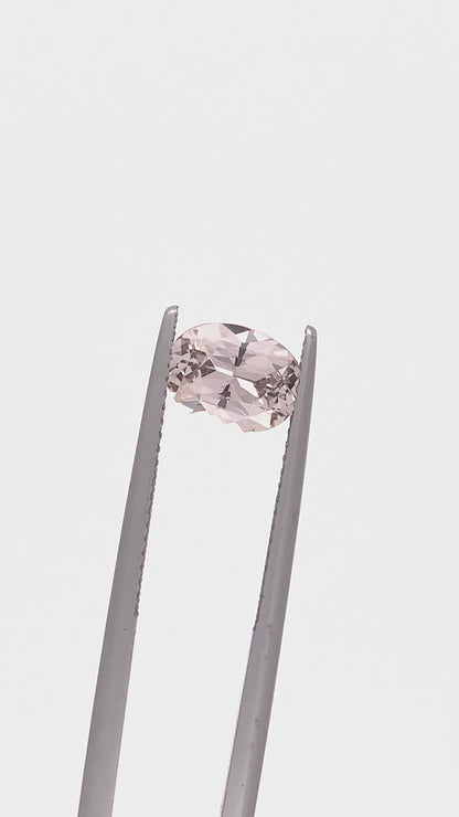 Peach Sapphire — 1.85ct Oval | 8.50 x 6.50mm | Madagascar | Heated