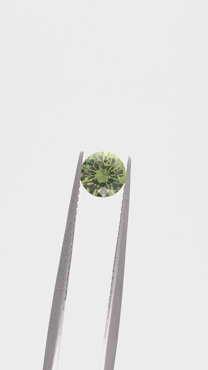 Green Sapphire — 0.71ct RBC | 5.5mm | Tanzania | Heated